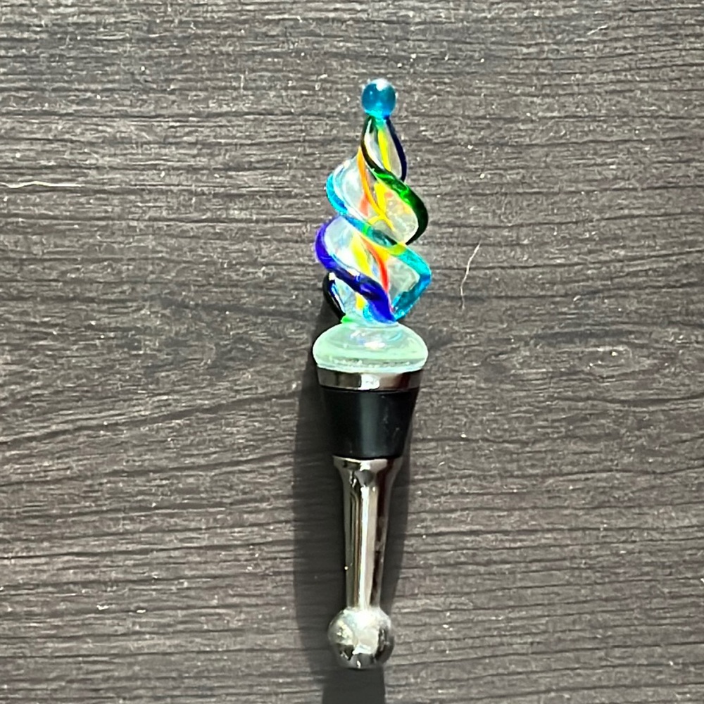 Wine bottle stopper